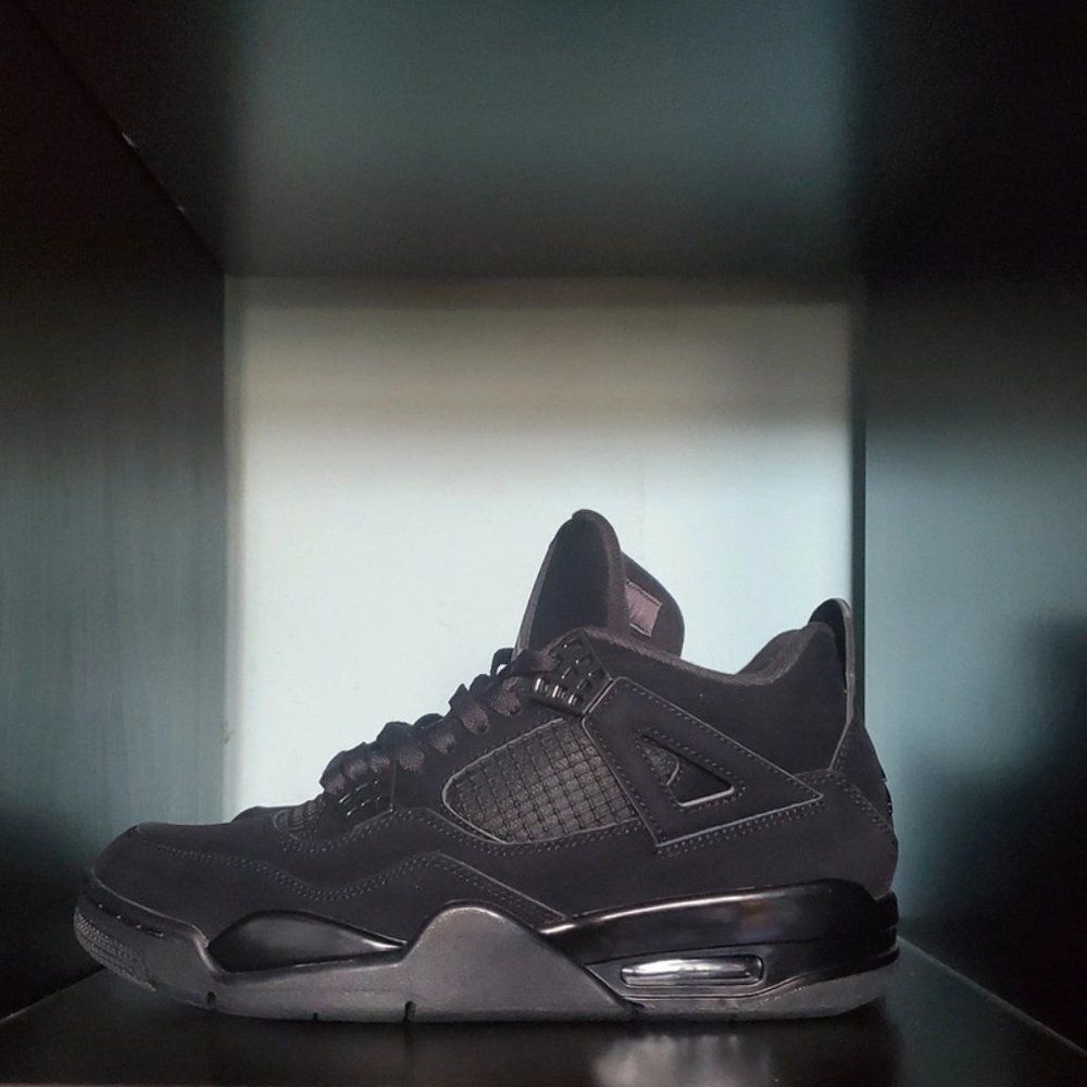 Jordan 4 Black Cat's
